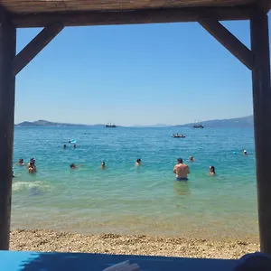 Ardit Seaside Appartamento